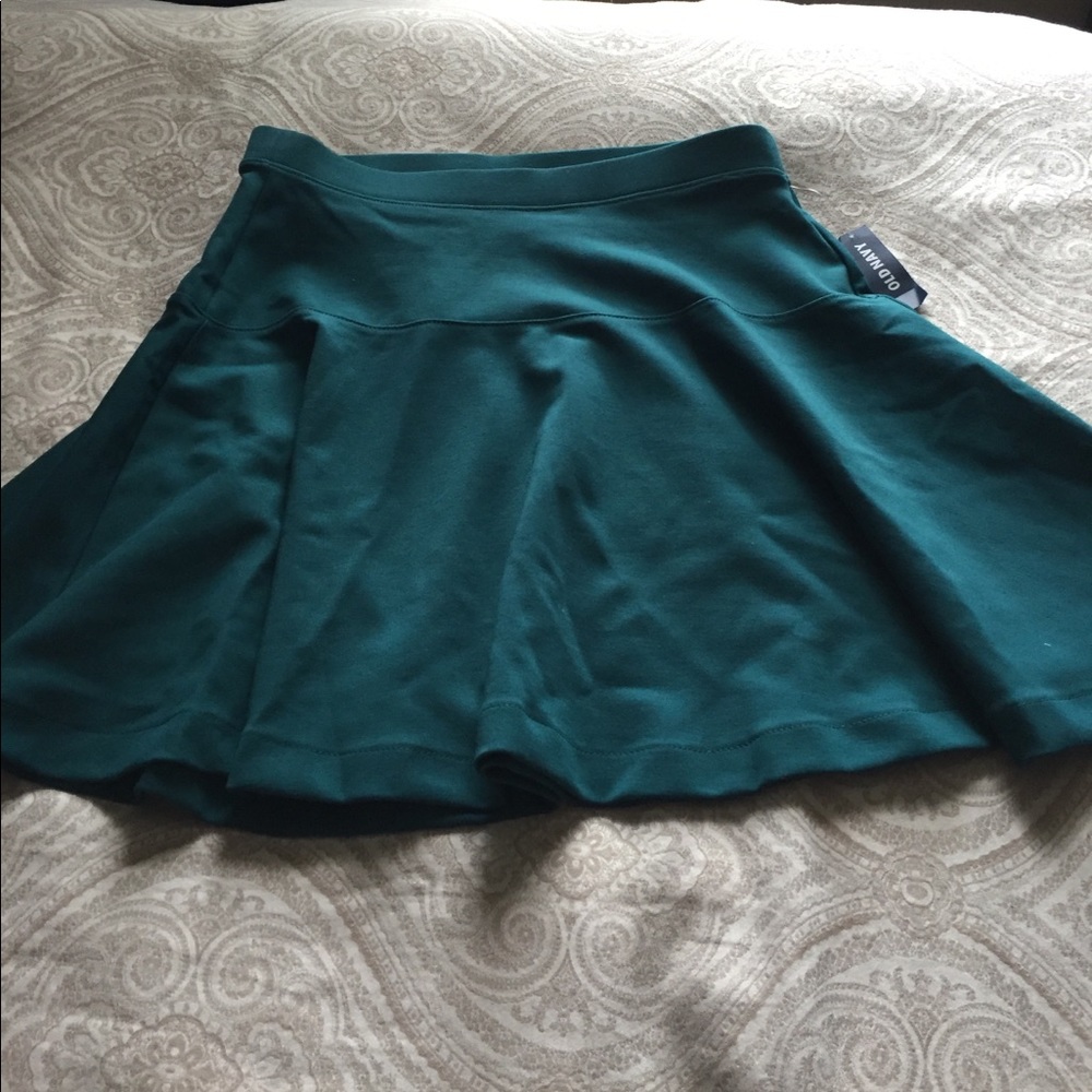 Old Navy Swing Skirt Size M - New with Tag