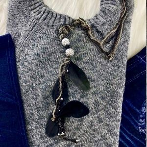 💰Feather Crystal Embellished Toggle Necklace