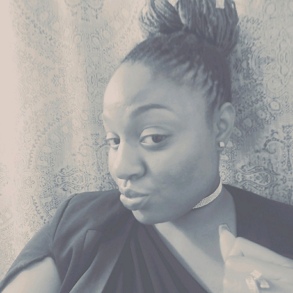 Meet your Posher, Allyssa