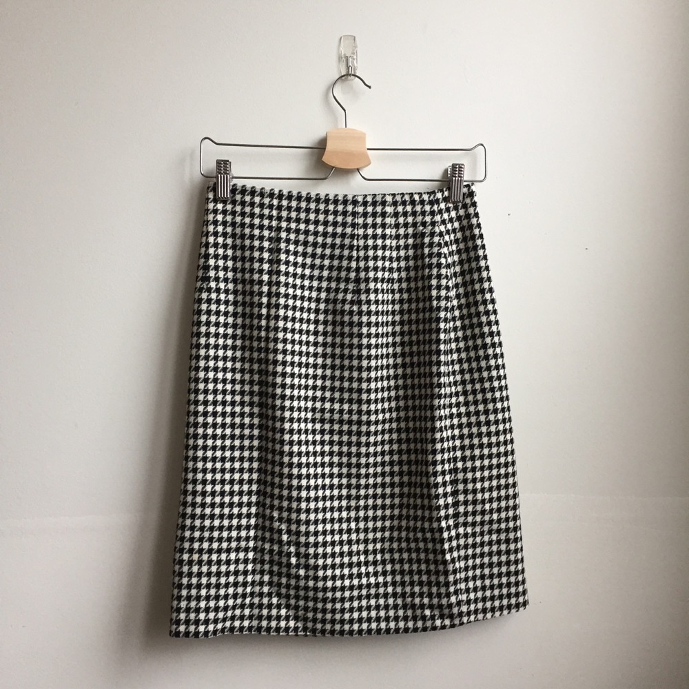 Vintage houndstooth skirt