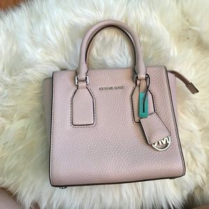Michael Kors cross body