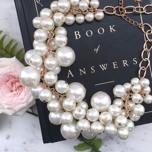 Pearl Bauble Choker NWT