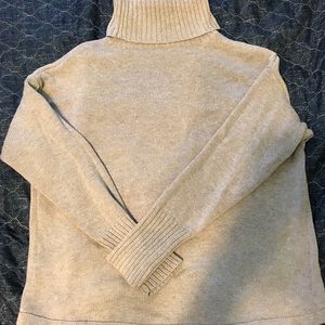 aerie grey turtleneck