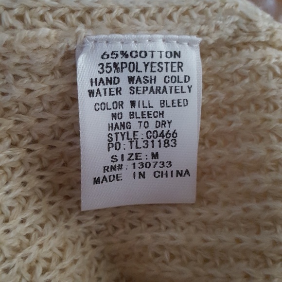 The Chloe Sweater - Picture 4 of 7