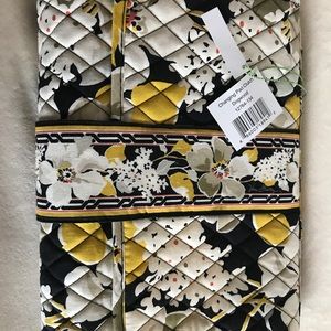NWT Vera Bradley Changing Cover