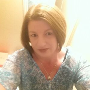 Meet your Posher, Becky