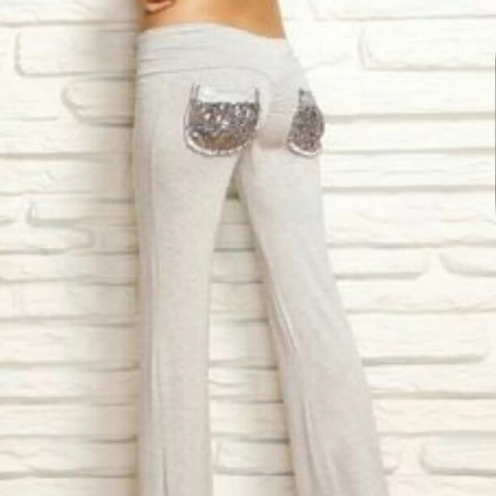 IN SEARCH OF! Beach bunny pants