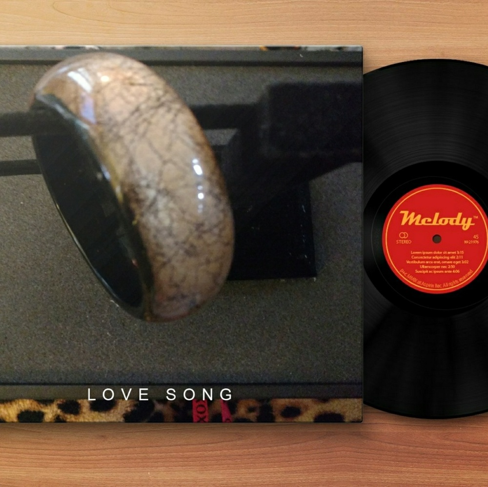 GORGEOUS BRAND NEW HANDMADE HANDCRAFTED BRACELET