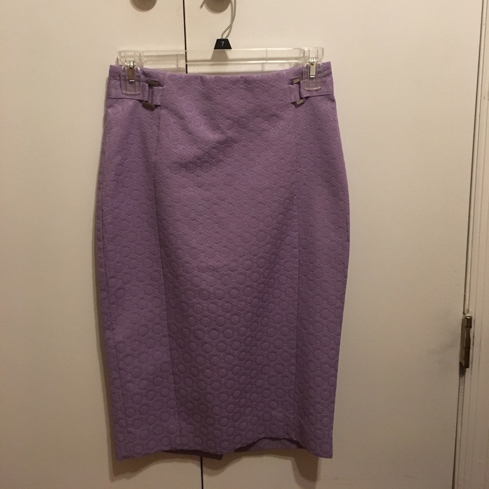 The Limited Pencil Skirt