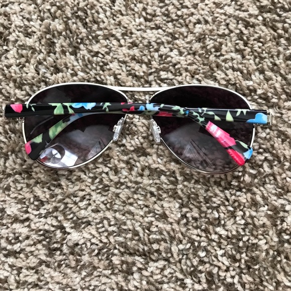 Aviators - Picture 2 of 2