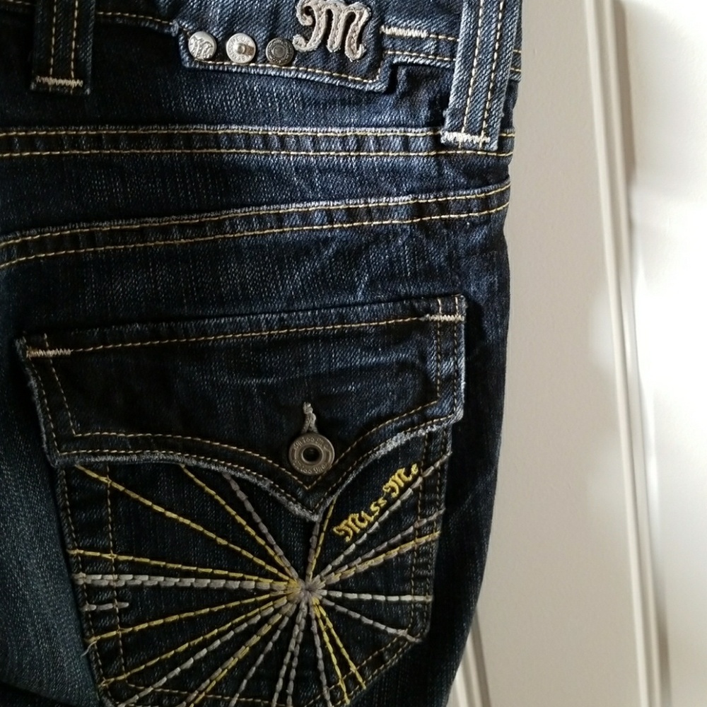 Miss Me Jeans - Picture 2 of 4