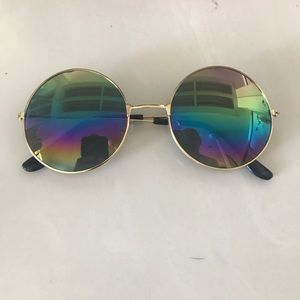 Multicolor Round Sunglasses