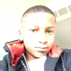 Meet your Posher, Ray