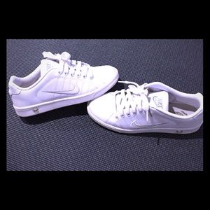 Nike BRS white US size 8