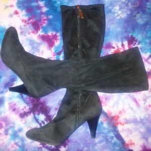Faux Suede Knee-hi Boots