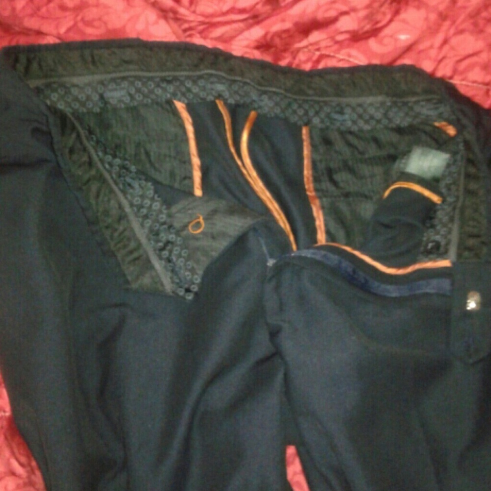 Pleated dress pant