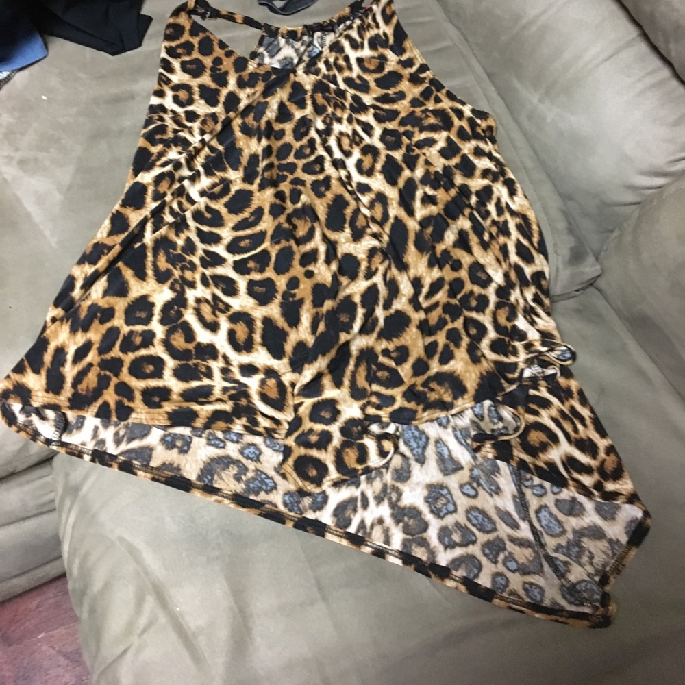 Leopard print tank top