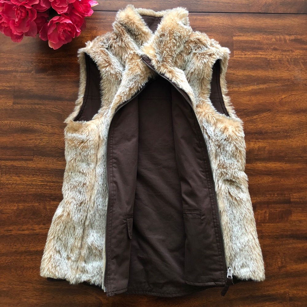 Gap Vest