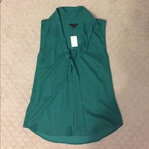 Ann Taylor bow collar sleeveless blouse