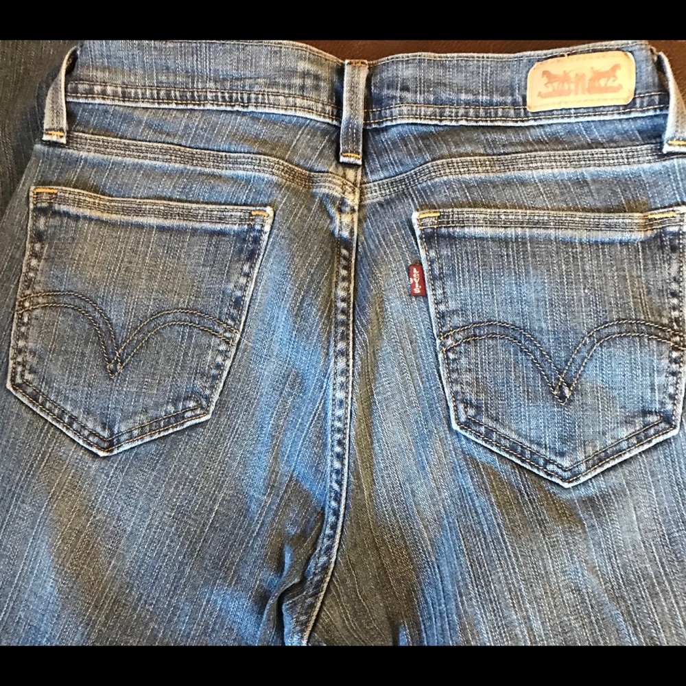 Levi’s Curvy 529 Boot Cut Size 8