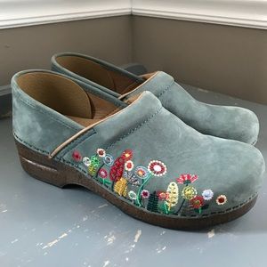 Dansko Blue Floral Embroidered Clogs - size 40