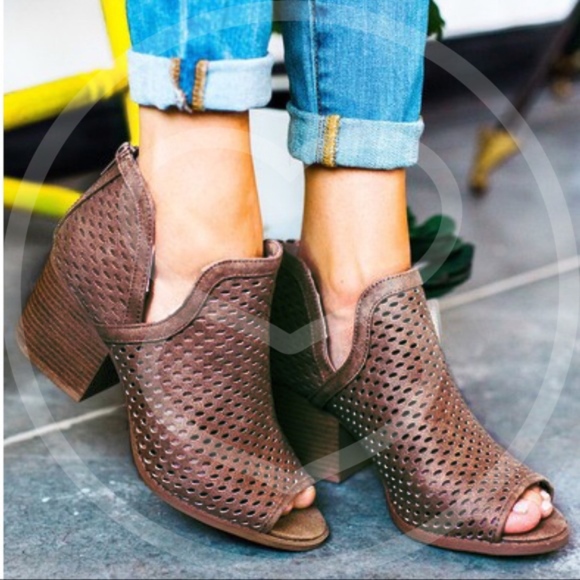 RESTOCKEDJUSTINE Booties - Picture 2 of 7