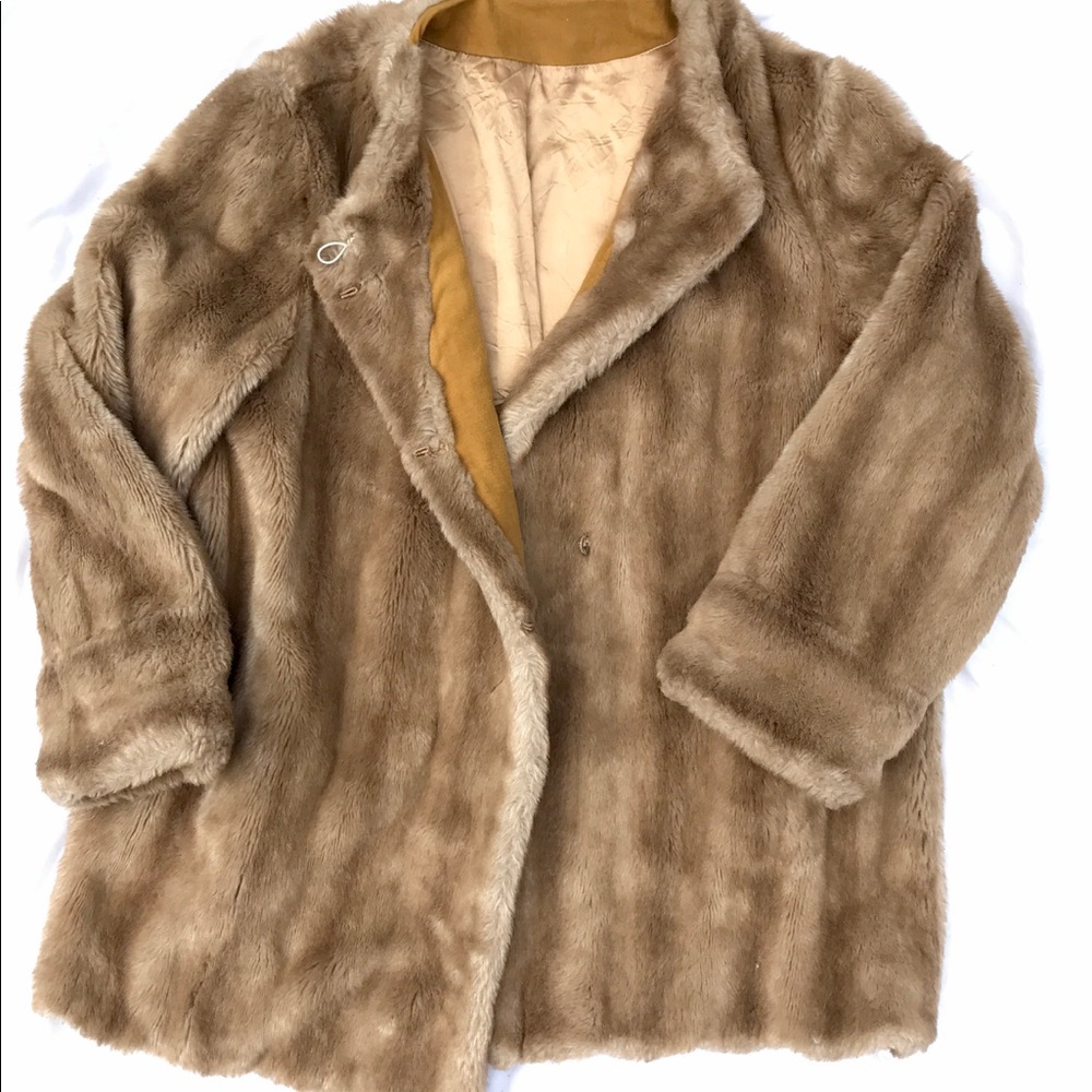 Vintage 1960s Faux Fur