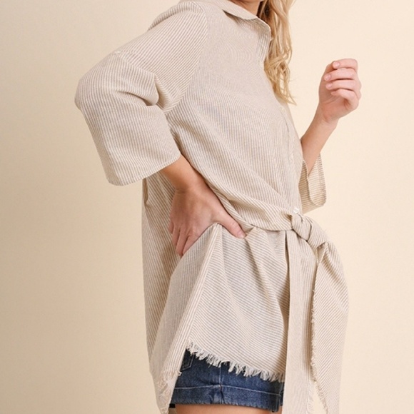 The Roxy Button Up - Picture 4 of 6