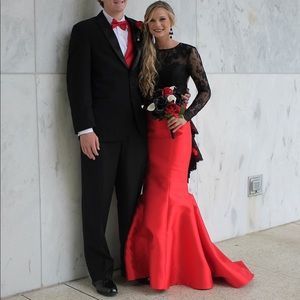 Sherri Hill prom dress Size 2 mermaid.