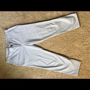 Light grey boyfriend cropped pant