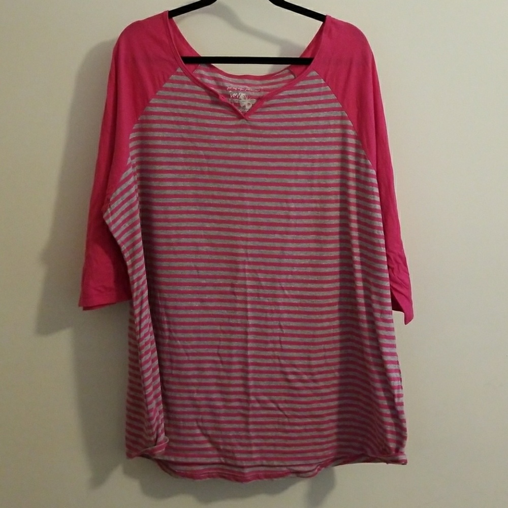 Pink stripped 3/4 sleeve