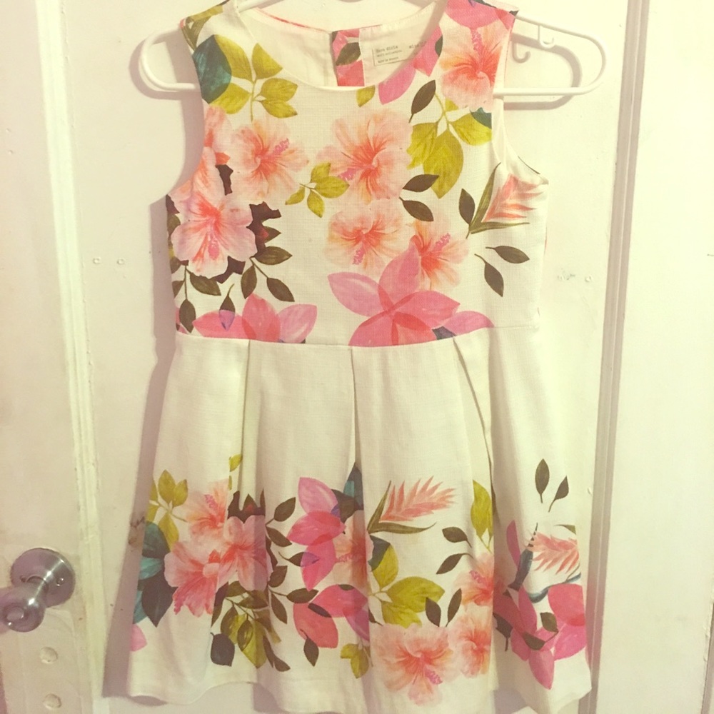 Dress for young girl.