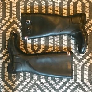 Hunter | Classic Black Matte Rainboots