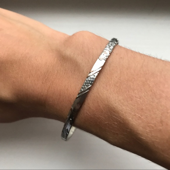 Vintage silver floral stacking bangle bracelet - Picture 5 of 5