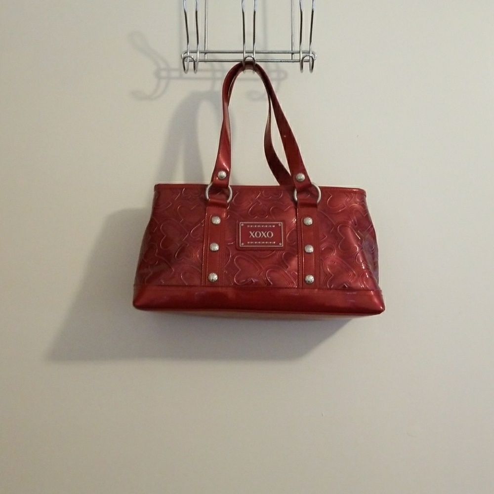 Red heart purse