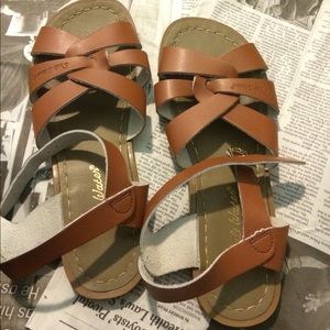 Brown Salt Water Sandals (7.5-8 US, 6 brand size)