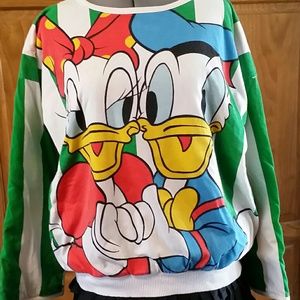 Vintage Donald and Daisy Duck sweatshirt