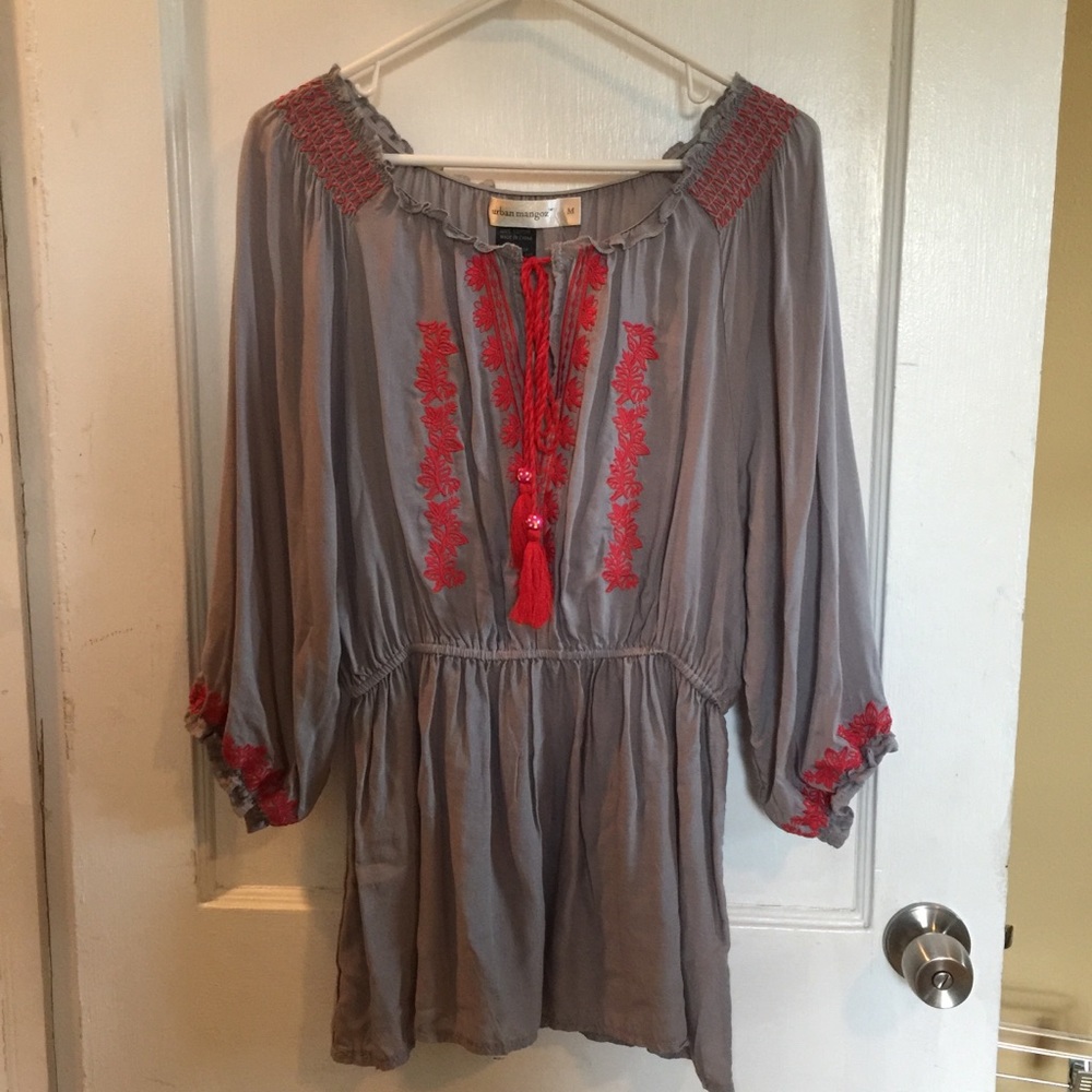 Urban Mangoz Blouse