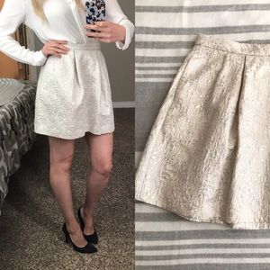 H&M a-line white/silver metallic threading skirt