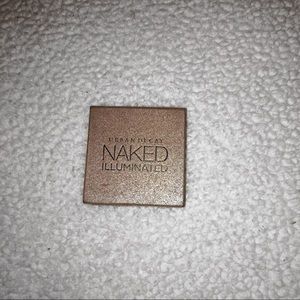 Urban Decay Naked Illuminated