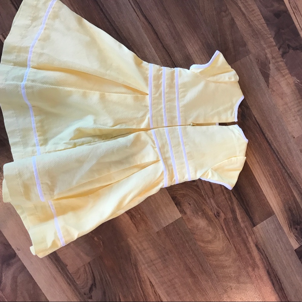 Yellow dress - Picture 4 of 5