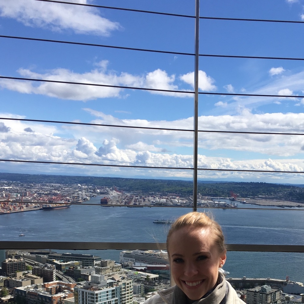 Meet your Posher, Laura