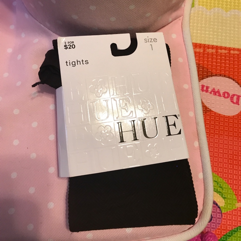 Hue brown pattern tights.