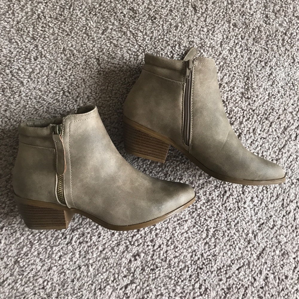 JustFab taupe brown booties