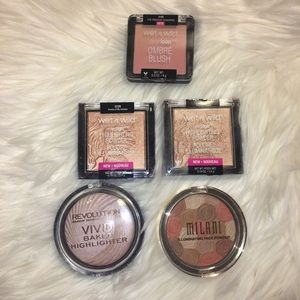4 highlighters and 1 ombré blush