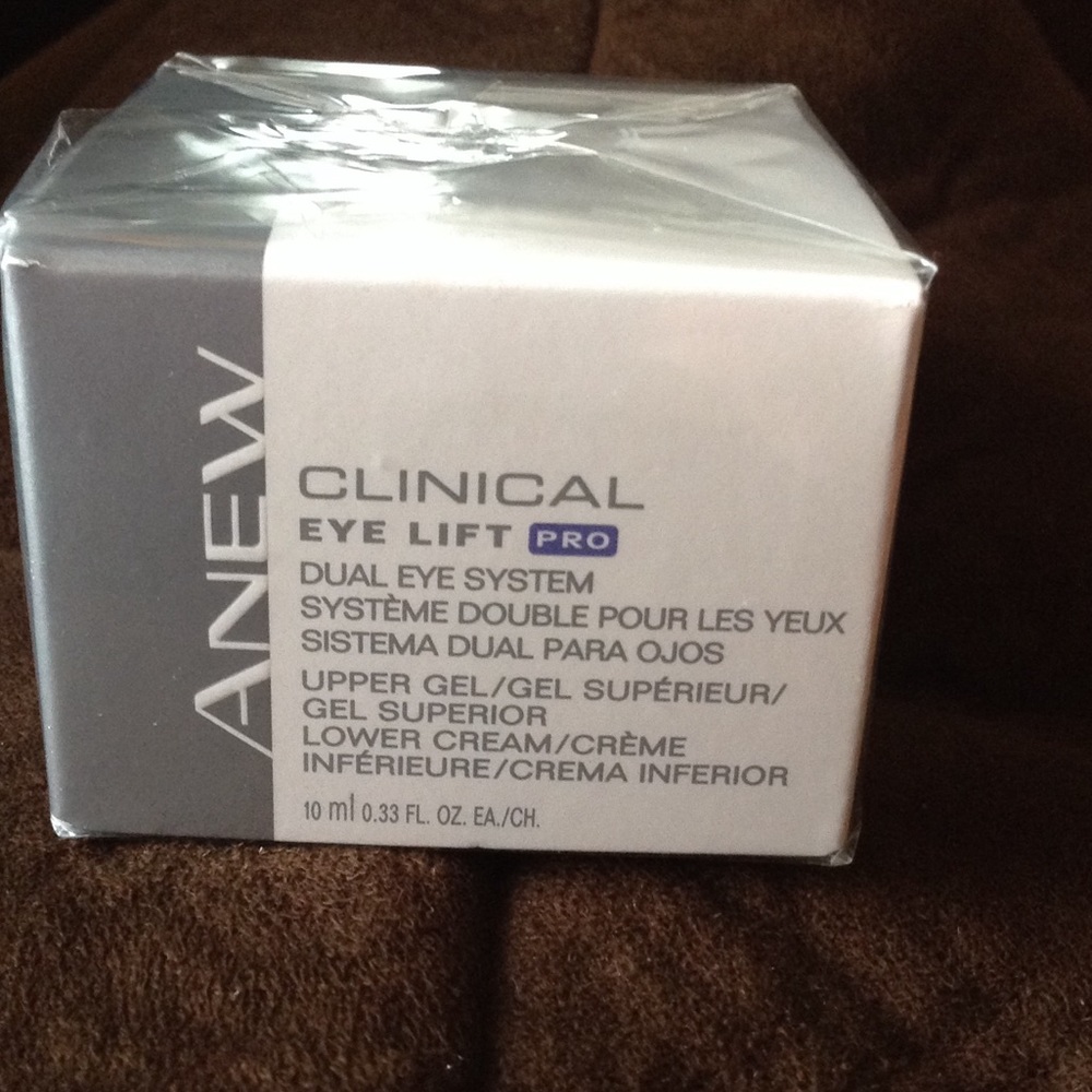 AVON Anew Clinical Eye Lift Pro
