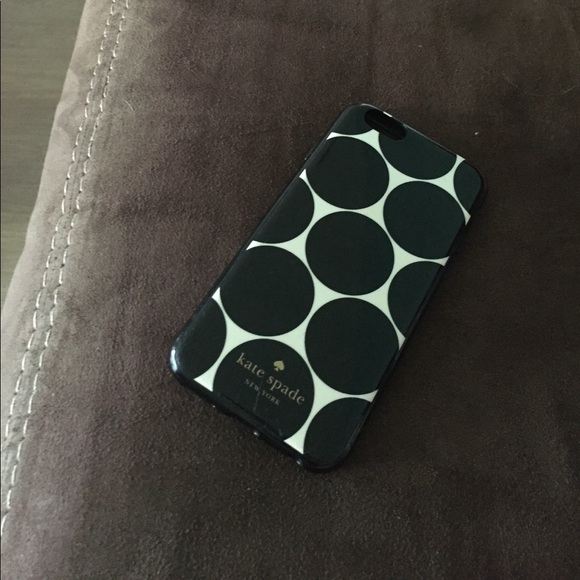 Kate Spade B&W Polka Dot iPhone 6 phone case - Picture 5 of 5