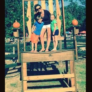 Meet your Posher, Clair