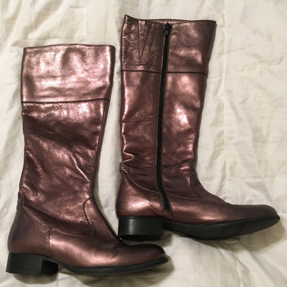 FINAL SALE: Leather knee high riding boots.