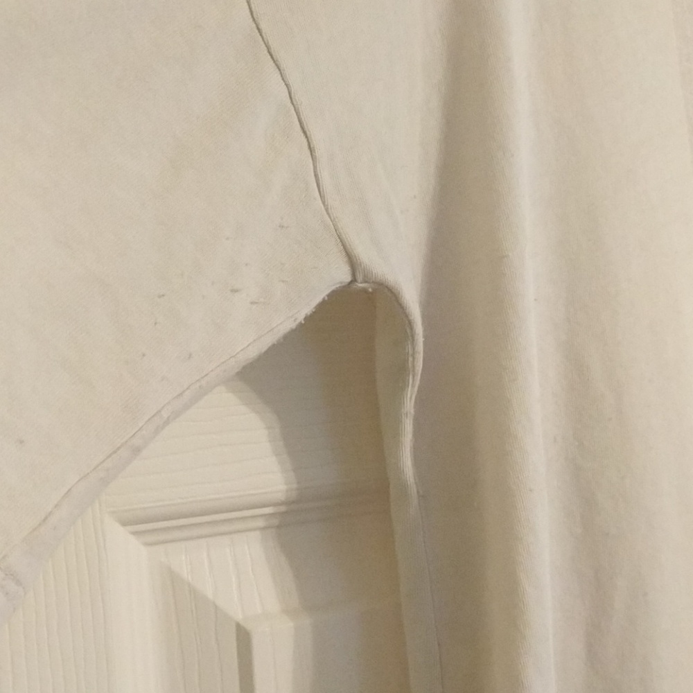 EUC Raquel Allegra Tshirt - Picture 5 of 8